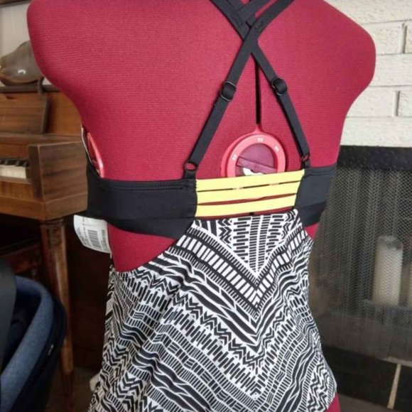 Jantzen XS tankini top, new - Picture 2 of 2